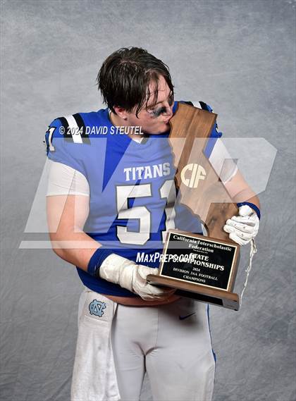 Thumbnail 3 in Frontier (CIF State Div. 3-AA Awards) photogallery.