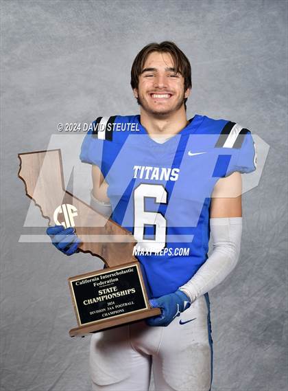 Thumbnail 3 in Frontier (CIF State Div. 3-AA Awards) photogallery.