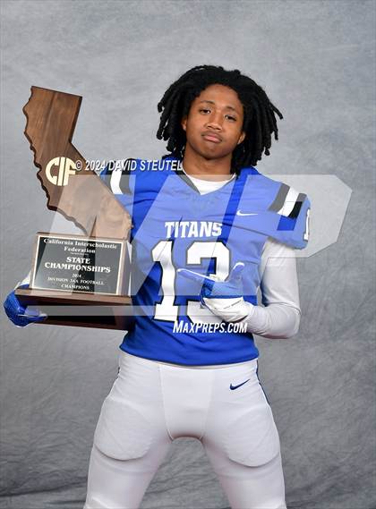 Thumbnail 3 in Frontier (CIF State Div. 3-AA Awards) photogallery.