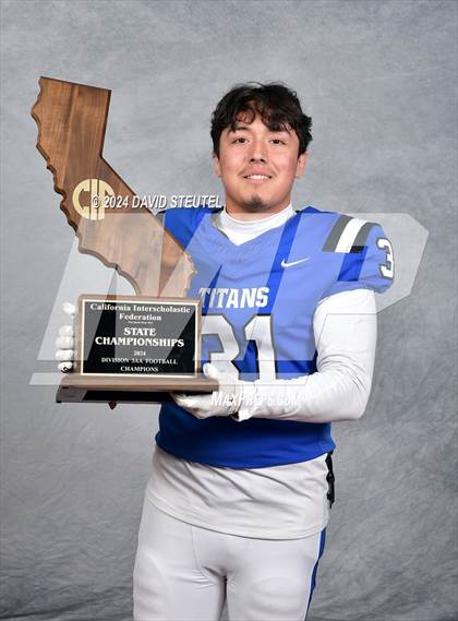 Thumbnail 1 in Frontier (CIF State Div. 3-AA Awards) photogallery.