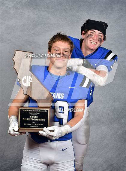 Thumbnail 1 in Frontier (CIF State Div. 3-AA Awards) photogallery.
