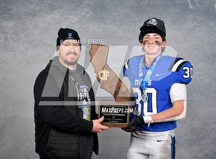Thumbnail 3 in Frontier (CIF State Div. 3-AA Awards) photogallery.