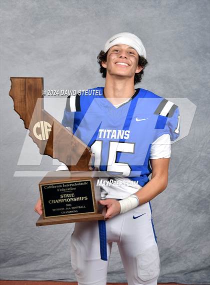 Thumbnail 2 in Frontier (CIF State Div. 3-AA Awards) photogallery.