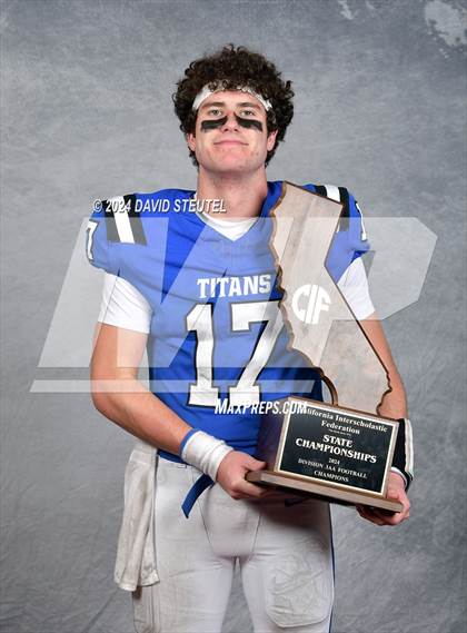 Thumbnail 1 in Frontier (CIF State Div. 3-AA Awards) photogallery.