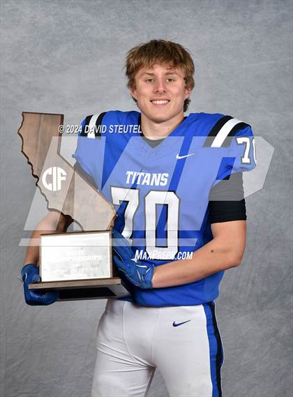 Thumbnail 3 in Frontier (CIF State Div. 3-AA Awards) photogallery.