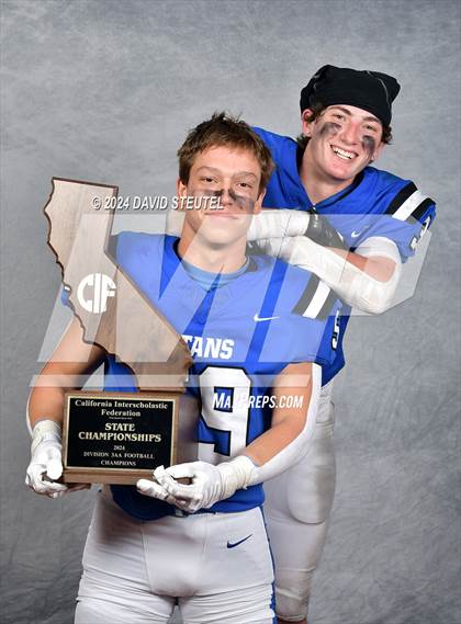 Thumbnail 2 in Frontier (CIF State Div. 3-AA Awards) photogallery.