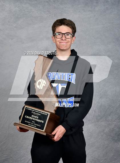 Thumbnail 1 in Frontier (CIF State Div. 3-AA Awards) photogallery.