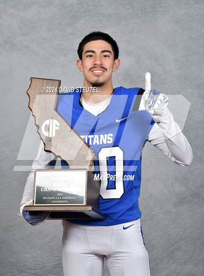 Thumbnail 2 in Frontier (CIF State Div. 3-AA Awards) photogallery.