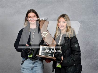 Thumbnail 1 in Frontier (CIF State Div. 3-AA Awards) photogallery.