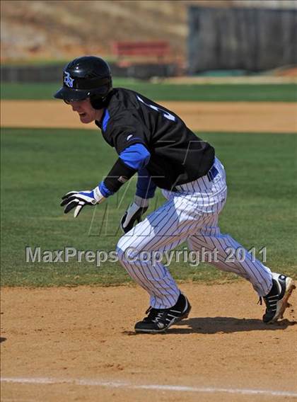 Thumbnail 3 in Byron Nelson vs Nimitz (James Taylor Classic) photogallery.