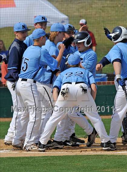 Thumbnail 3 in Byron Nelson vs Nimitz (James Taylor Classic) photogallery.