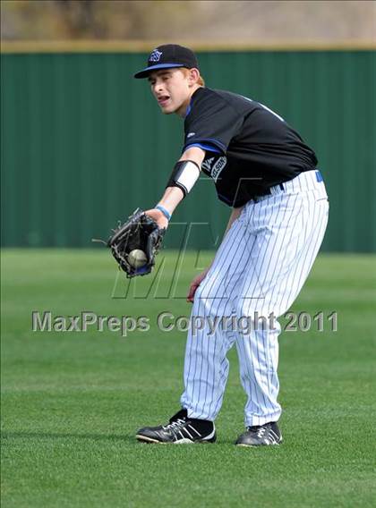 Thumbnail 3 in Byron Nelson vs Nimitz (James Taylor Classic) photogallery.