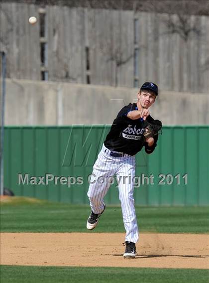 Thumbnail 3 in Byron Nelson vs Nimitz (James Taylor Classic) photogallery.