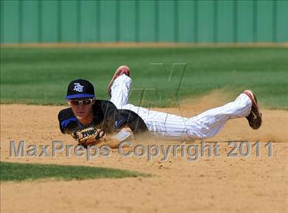 Thumbnail 3 in Byron Nelson vs Nimitz (James Taylor Classic) photogallery.