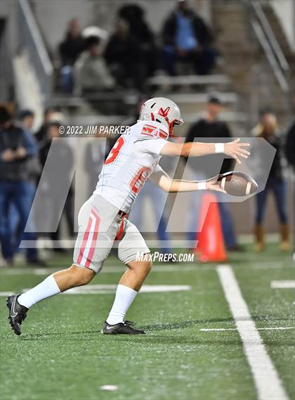 Thumbnail 1 in Judson vs. Vandegrift (UIL 6A D2 Area Playoff) photogallery.