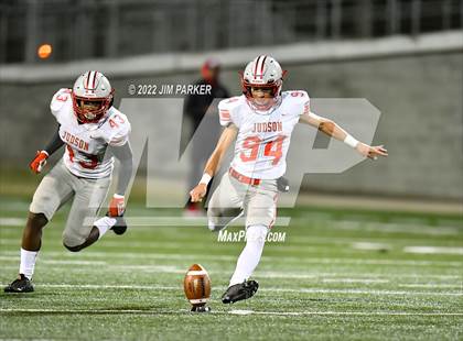 Thumbnail 1 in Judson vs. Vandegrift (UIL 6A D2 Area Playoff) photogallery.