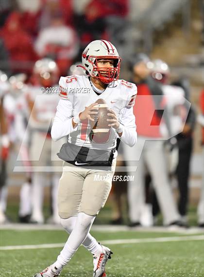 Thumbnail 2 in Judson vs. Vandegrift (UIL 6A D2 Area Playoff) photogallery.