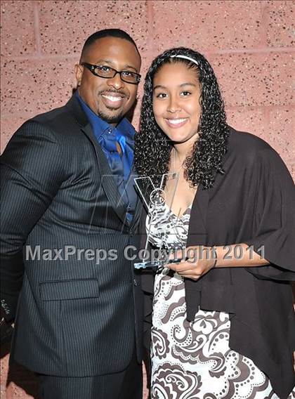 Thumbnail 2 in MaxPreps Female Athlete of the Year presented by Playtex Sport photogallery.