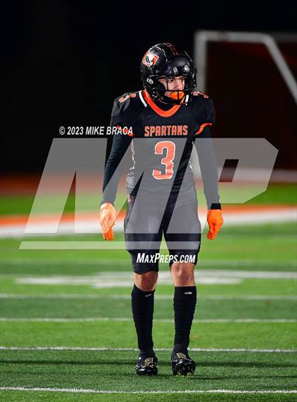 Thumbnail 3 in Tyngsborough vs Uxbridge (MIAA D7 Quarterfinal) photogallery.