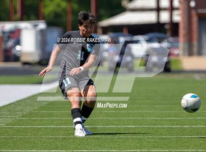 Thumbnail 2 in Palestine vs. Panther Creek (UIL 4A Regional Semifinal Playoff) photogallery.