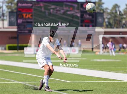 Thumbnail 1 in Palestine vs. Panther Creek (UIL 4A Regional Semifinal Playoff) photogallery.