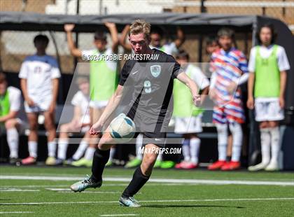 Thumbnail 3 in Palestine vs. Panther Creek (UIL 4A Regional Semifinal Playoff) photogallery.