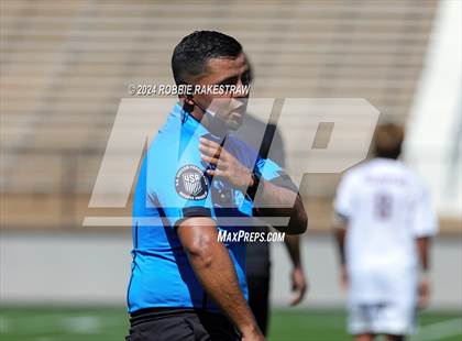 Thumbnail 1 in Palestine vs. Panther Creek (UIL 4A Regional Semifinal Playoff) photogallery.