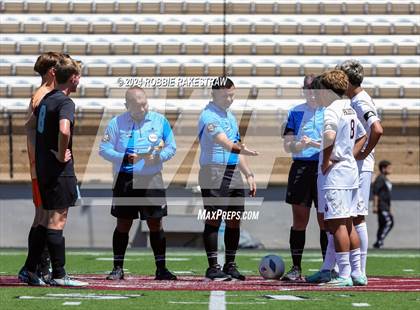 Thumbnail 1 in Palestine vs. Panther Creek (UIL 4A Regional Semifinal Playoff) photogallery.