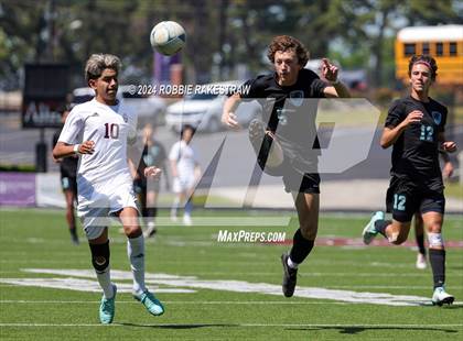 Thumbnail 3 in Palestine vs. Panther Creek (UIL 4A Regional Semifinal Playoff) photogallery.