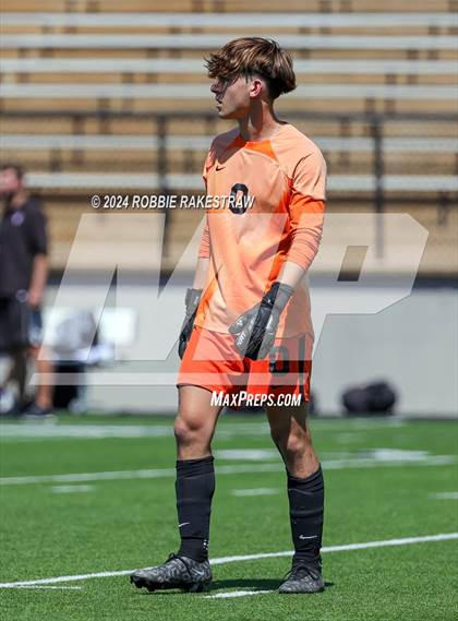 Thumbnail 3 in Palestine vs. Panther Creek (UIL 4A Regional Semifinal Playoff) photogallery.