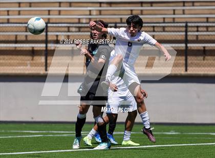 Thumbnail 2 in Palestine vs. Panther Creek (UIL 4A Regional Semifinal Playoff) photogallery.