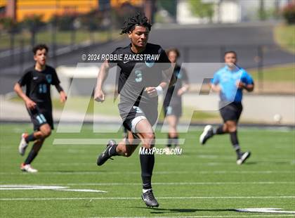 Thumbnail 3 in Palestine vs. Panther Creek (UIL 4A Regional Semifinal Playoff) photogallery.