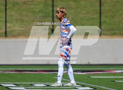 Thumbnail 3 in Palestine vs. Panther Creek (UIL 4A Regional Semifinal Playoff) photogallery.