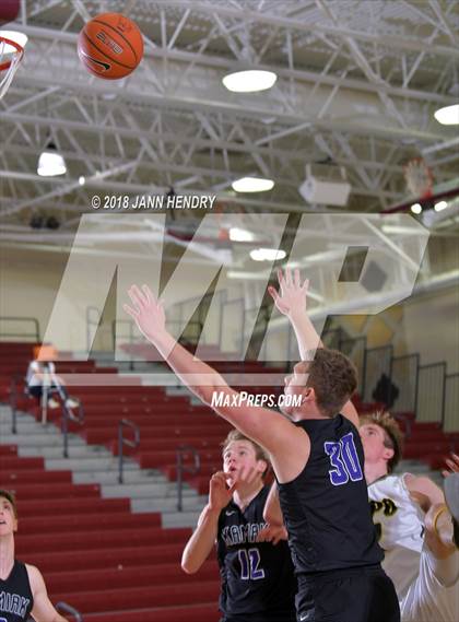 Thumbnail 2 in Capistrano Valley vs. Kamiak (Rancho Mirage Holiday Invitational) photogallery.
