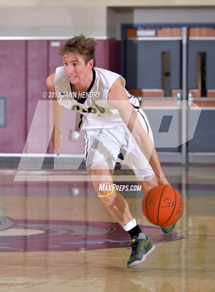 Thumbnail 3 in Capistrano Valley vs. Kamiak (Rancho Mirage Holiday Invitational) photogallery.