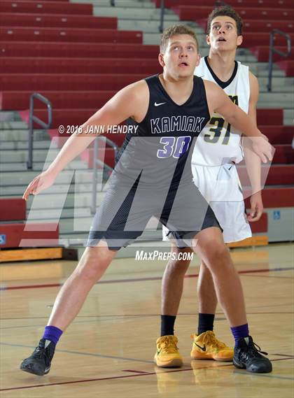 Thumbnail 2 in Capistrano Valley vs. Kamiak (Rancho Mirage Holiday Invitational) photogallery.