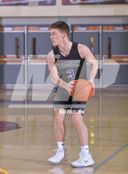 Thumbnail 3 in Capistrano Valley vs. Kamiak (Rancho Mirage Holiday Invitational) photogallery.