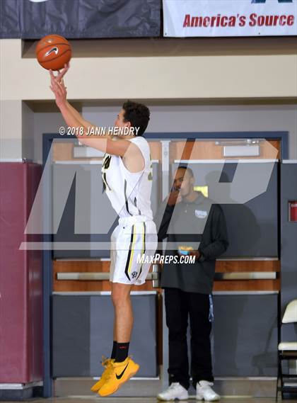 Thumbnail 3 in Capistrano Valley vs. Kamiak (Rancho Mirage Holiday Invitational) photogallery.