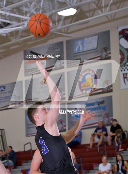 Thumbnail 3 in Capistrano Valley vs. Kamiak (Rancho Mirage Holiday Invitational) photogallery.