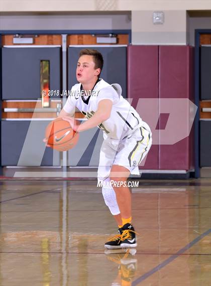 Thumbnail 1 in Capistrano Valley vs. Kamiak (Rancho Mirage Holiday Invitational) photogallery.