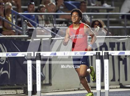 Thumbnail 1 in FHSAA 4A Region 1 (400 Meter Hurdles) photogallery.