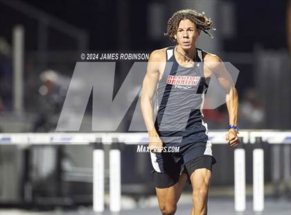 Thumbnail 1 in FHSAA 4A Region 1 (400 Meter Hurdles) photogallery.