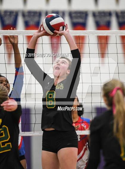 Thumbnail 2 in Maria Carrillo vs. Clayton Valley Charter photogallery.