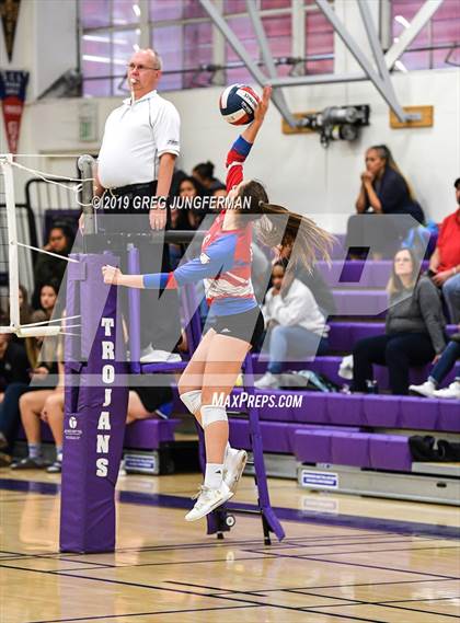 Thumbnail 3 in Maria Carrillo vs. Clayton Valley Charter photogallery.