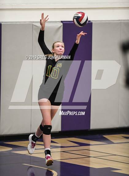 Thumbnail 2 in Maria Carrillo vs. Clayton Valley Charter photogallery.