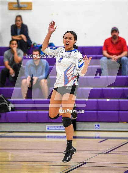 Thumbnail 1 in Maria Carrillo vs. Clayton Valley Charter photogallery.