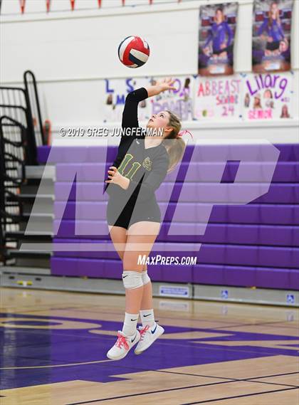 Thumbnail 2 in Maria Carrillo vs. Clayton Valley Charter photogallery.