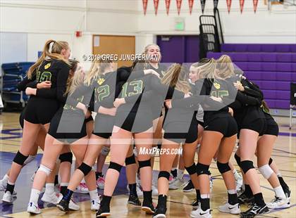 Thumbnail 3 in Maria Carrillo vs. Clayton Valley Charter photogallery.