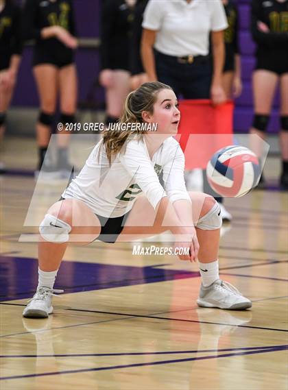 Thumbnail 2 in Maria Carrillo vs. Clayton Valley Charter photogallery.