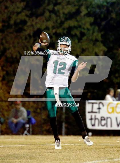Thumbnail 2 in Maplesville vs. Brantley (AHSAA 1A 2nd Round) photogallery.